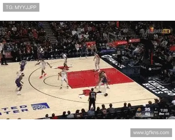 布克末节狂砍12分砍下30+9+5大号数据