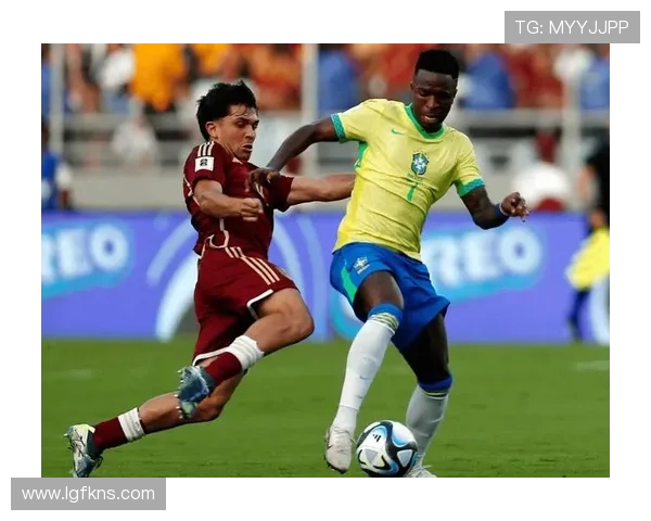 两亿巨星低迷全场梦游再失点球